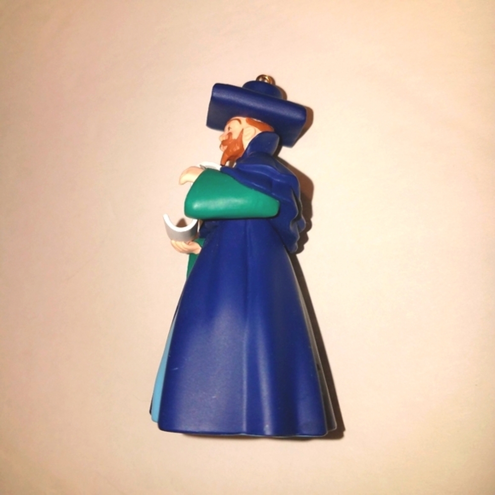 Wizard of Oz Mayor and Coroner Hallmark Ornaments - Picture 3 of 11